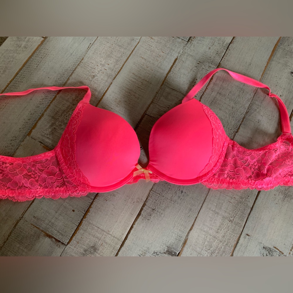 Victoria’s Secret Dream Angel Push-up Bra